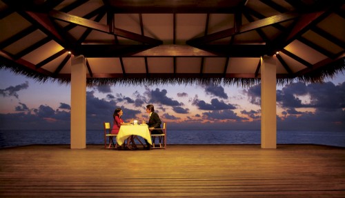 8_Dinner By The Sea